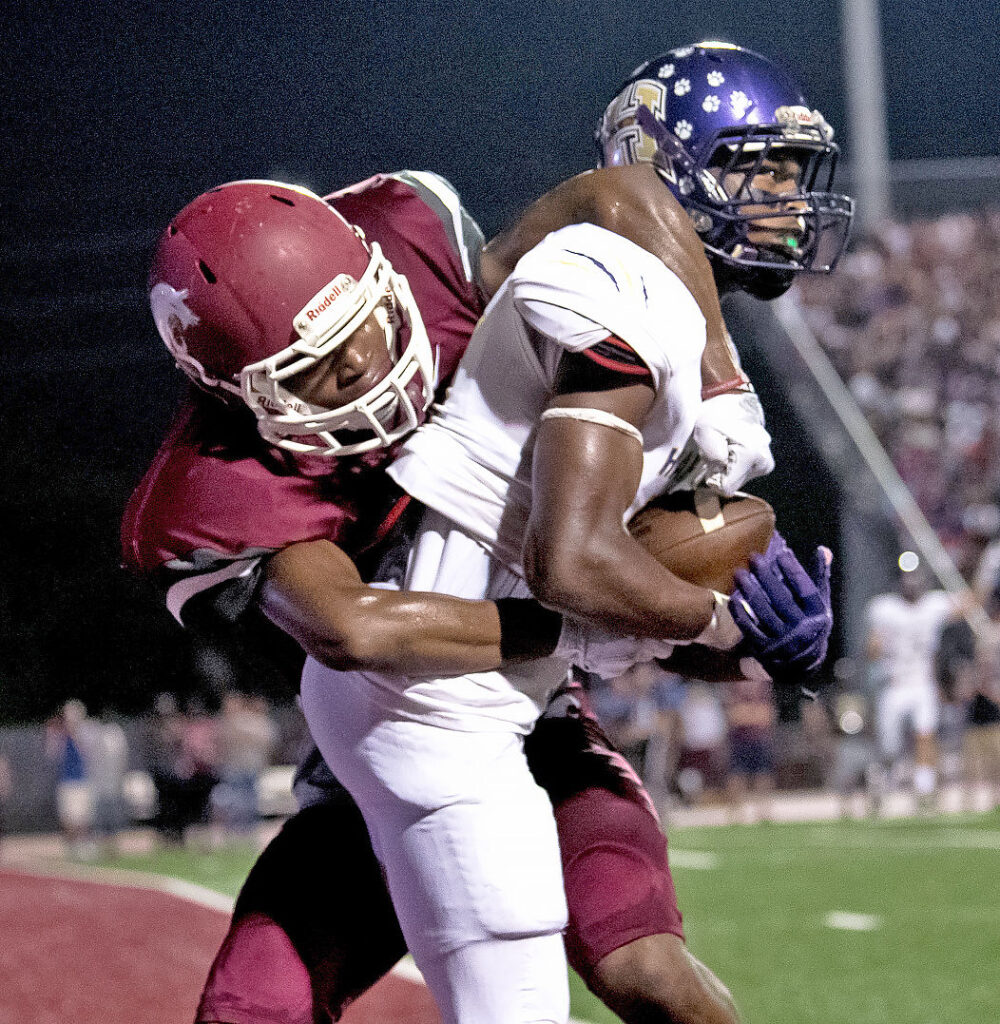  Long Time Coming Hahnville Defeats Arch rival Destrehan For First 