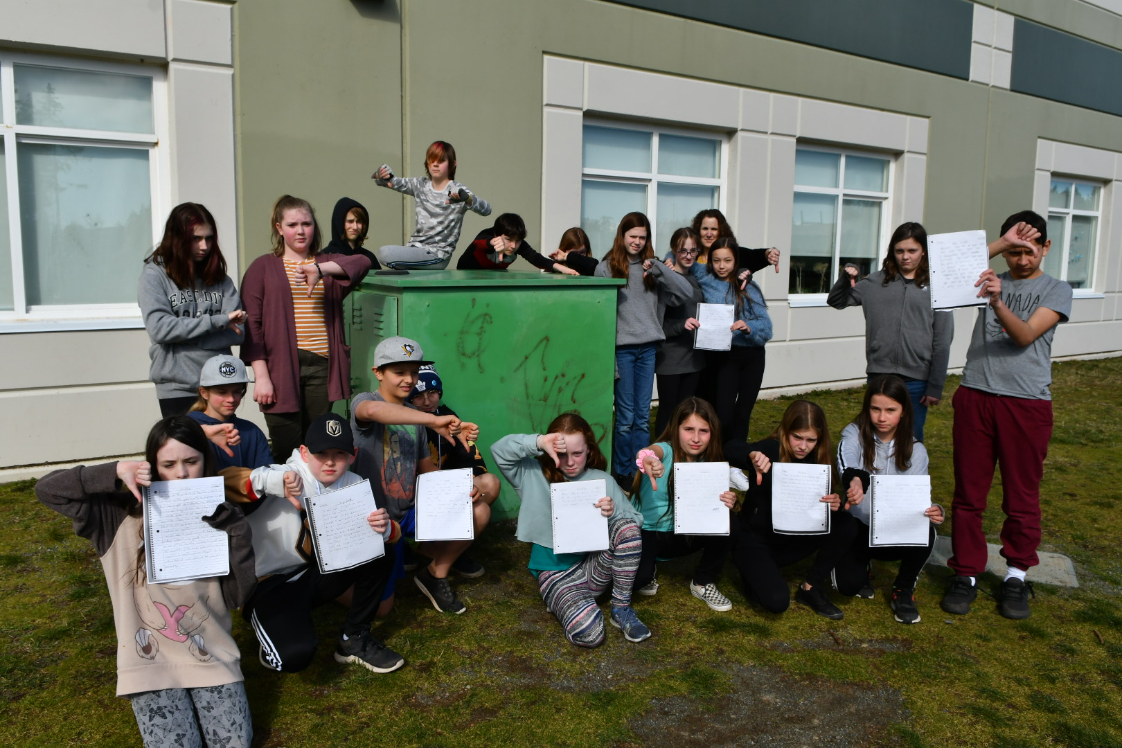 Queneesh Elementary School Vandalized Students Show Unique Reaction