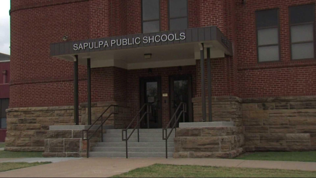 Tulsa Hit And Run Victim Was Sapulpa School Officer Public Radio Tulsa