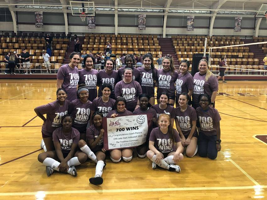 Volleyball Plaiscia Wins 700th Match As Chalmette Downs St Martin s 