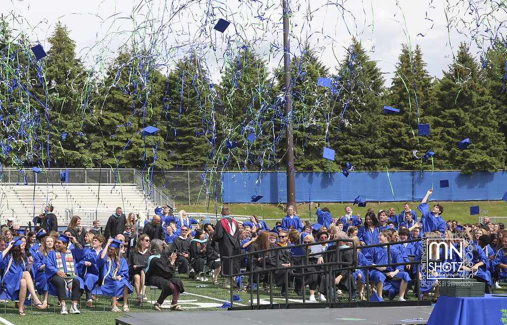 2022 Eagan Graduation Mnshotz