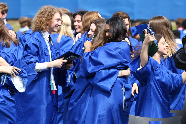 2022 Eagan Graduation Mnshotz