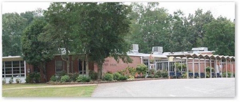 5 Montevallo Elementary School Classrooms To Be Relocated Due To Mold 