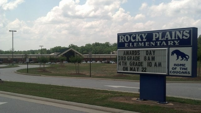 Fox Bites 2 Kindergartners At Rocky Plains Elementary School CBS46 News