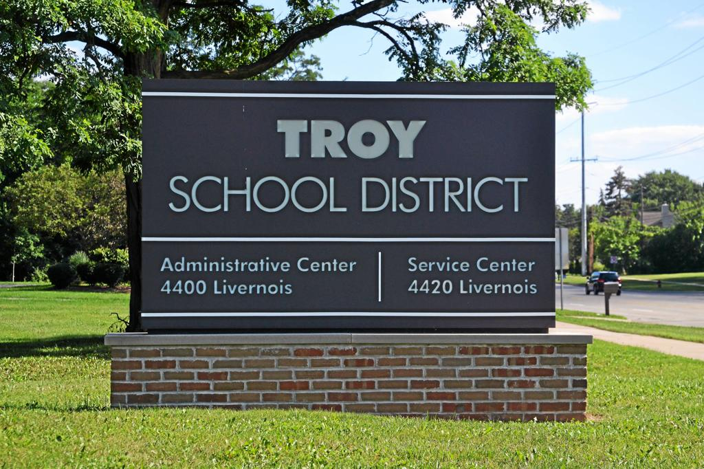 Troy School District Calendar Holidays 2021 2022